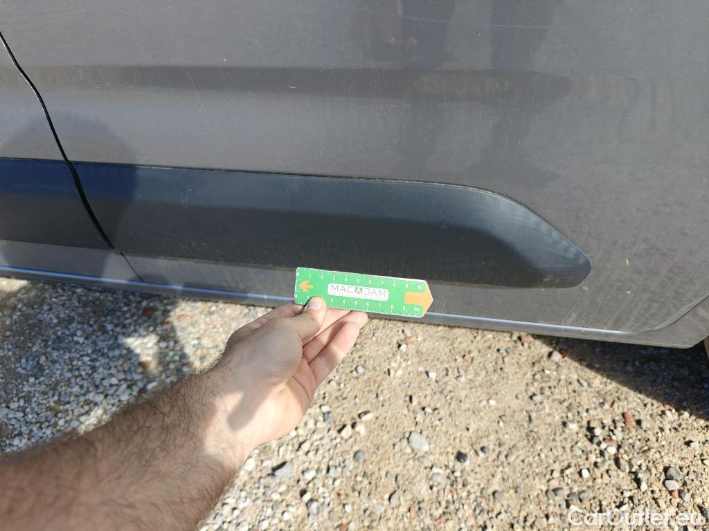  Opel  Combo OPEL  Life / 2018 / 5P / monovolumen compacto 1.5 TD 75kW (100CV) S/S Selective L (CX) #51