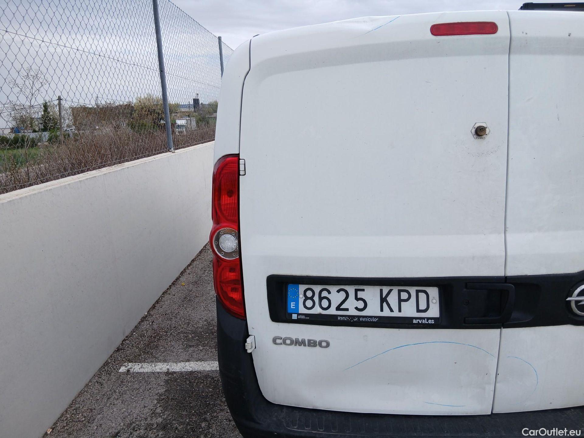  Opel  Combo OPEL  / 2012 / 3P / furgón derivado de turismo Cargo 1.3 CDTI 70kW (95CV) L1 H1 #25