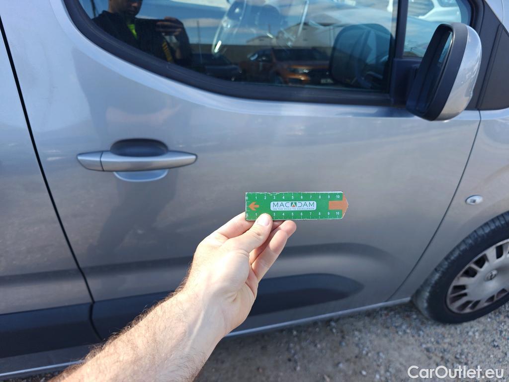  Opel  Combo OPEL  Life / 2018 / 5P / monovolumen compacto 1.5 TD 75kW (100CV) S/S Selective L (CX) #22