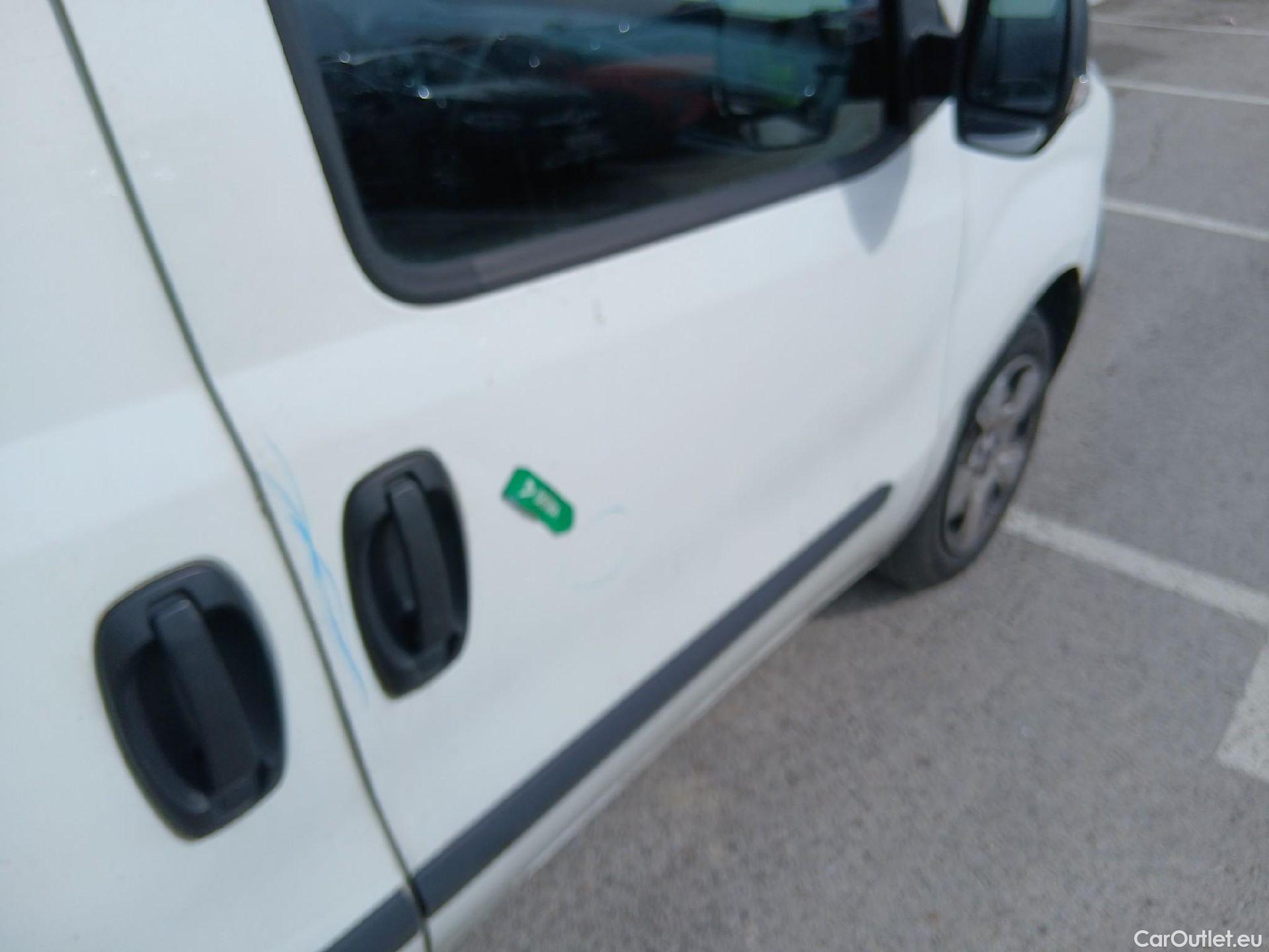  Opel  Combo OPEL  / 2012 / 3P / furgón derivado de turismo Cargo 1.3 CDTI 70kW (95CV) L1 H1 #35