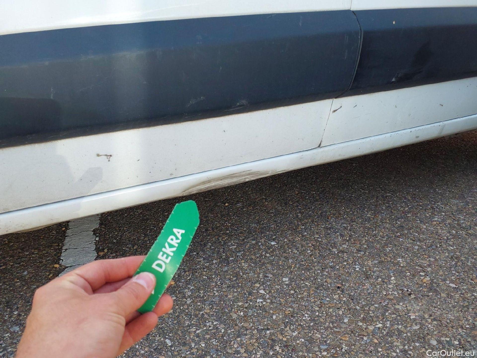  Opel  Combo OPEL  Life / 2018 / 5P / combi 1.5 TD 75kW (100CV) S/S Edition L (IND) #2