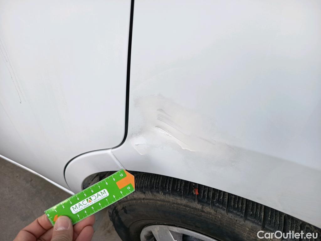  Nissan  NV400 NISSAN  / 2011 / 2P / chasis cabina L3H1 3,5T 2.3dCi 107kW FWD COMFORT #17