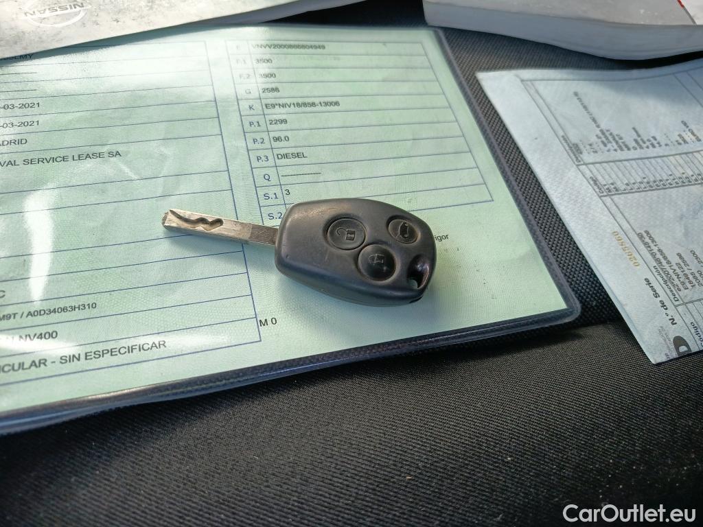  Nissan  NV400 NISSAN  / 2011 / 2P / chasis cabina L3H1 3,5T 2.3dCi 107kW FWD COMFORT #4