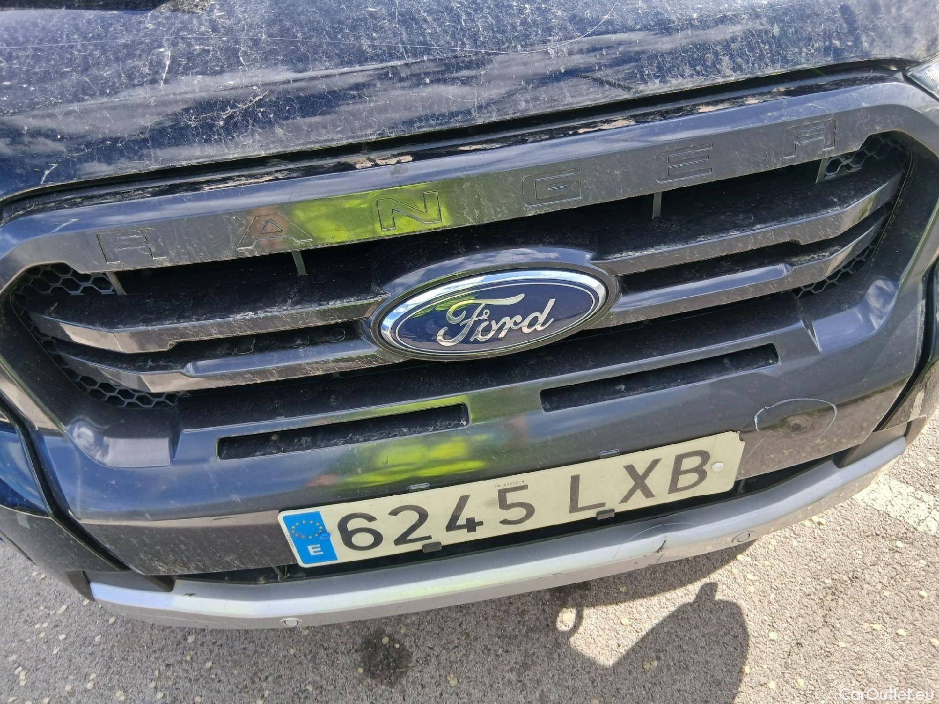  Ford  Ranger FORD  / 2019 / 4P / pickup doble cabina 2.0 Ecobl 157kW 4x4 Dob Cab Wildtrack AT #8