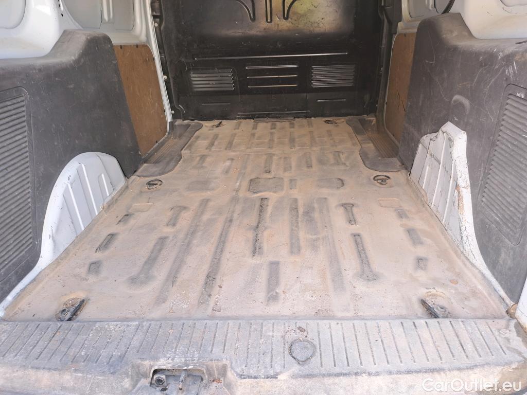  Ford  Transit Connect FORD /2013/4P/furgón Van 1.5 TDCi 74kW Trend 210 L2 #29