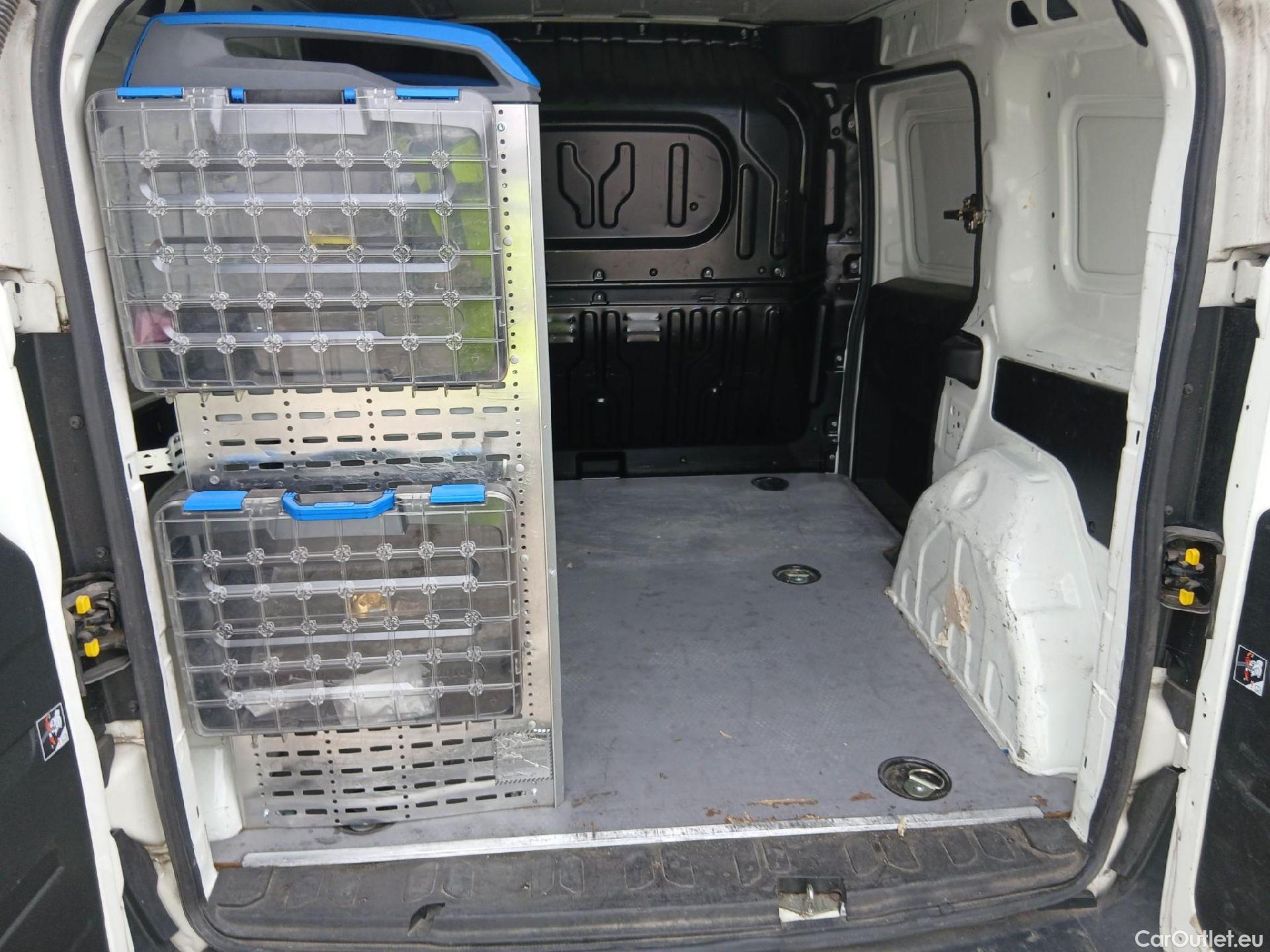  Opel  Combo OPEL  / 2012 / 3P / furgón derivado de turismo Cargo 1.3 CDTI 70kW (95CV) L1 H1 #29