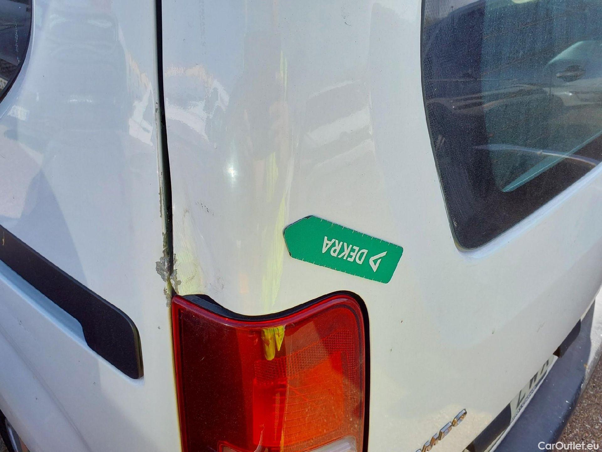  Opel  Combo OPEL  Life / 2018 / 5P / combi 1.5 TD 75kW (100CV) S/S Edition L (IND) #25