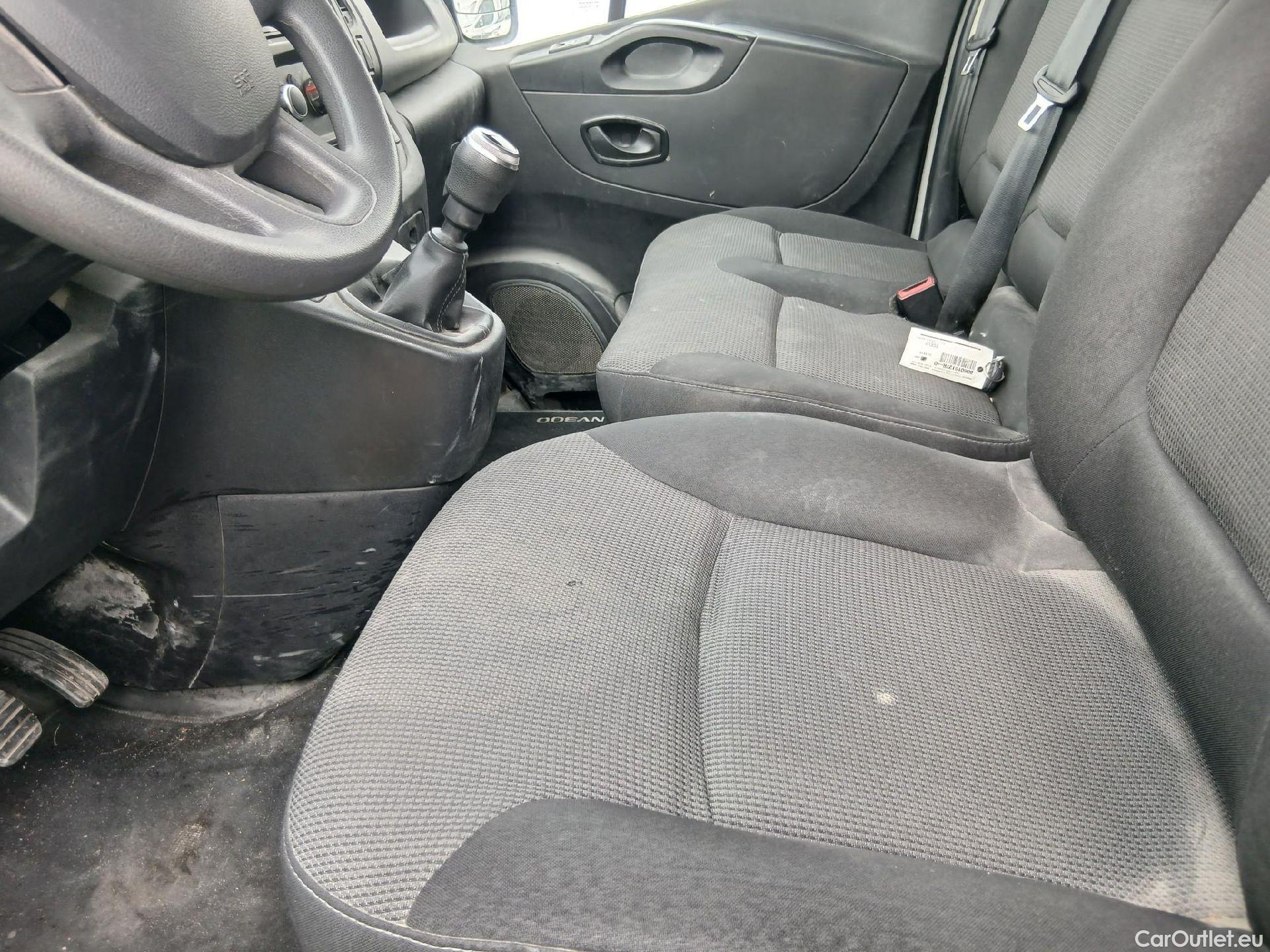  Nissan  NV300 NISSAN  / 2016 / 4P / furgón 2.0dCi 88kW (120CV) L1H1 1T Optima #13