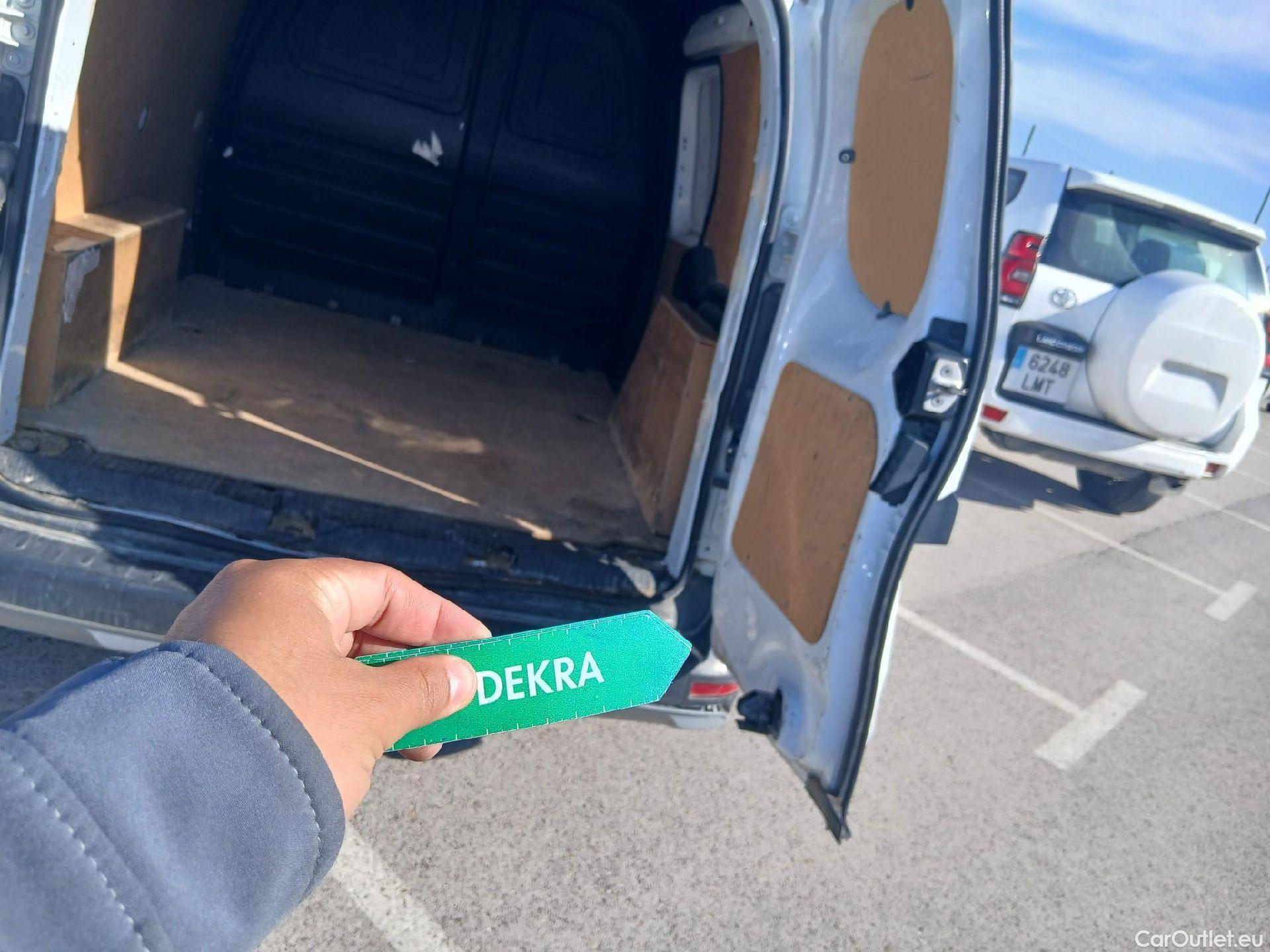  Nissan  Townstar NISSAN  / 2021 / 4P / furgón derivado de turismo 2 plazas 1.3G 96kW L1 Profesional #9