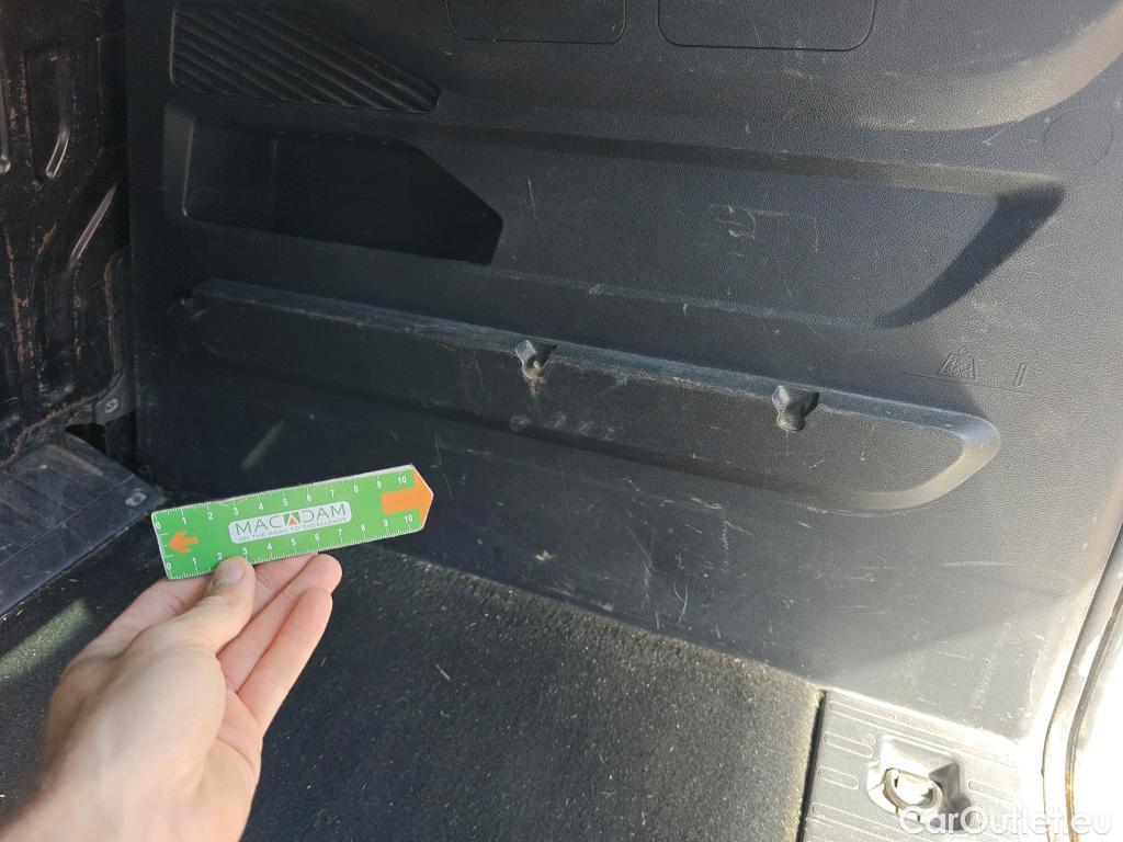  Opel  Combo OPEL  Life / 2018 / 5P / monovolumen compacto 1.5 TD 75kW (100CV) S/S Selective L (CX) #2