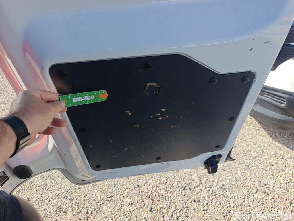  Peugeot  Expert PEUGEOT  / 2016 / 4P / furgón Furgón Premium 1.5 BlueHDi 100 Standard (AC) #43