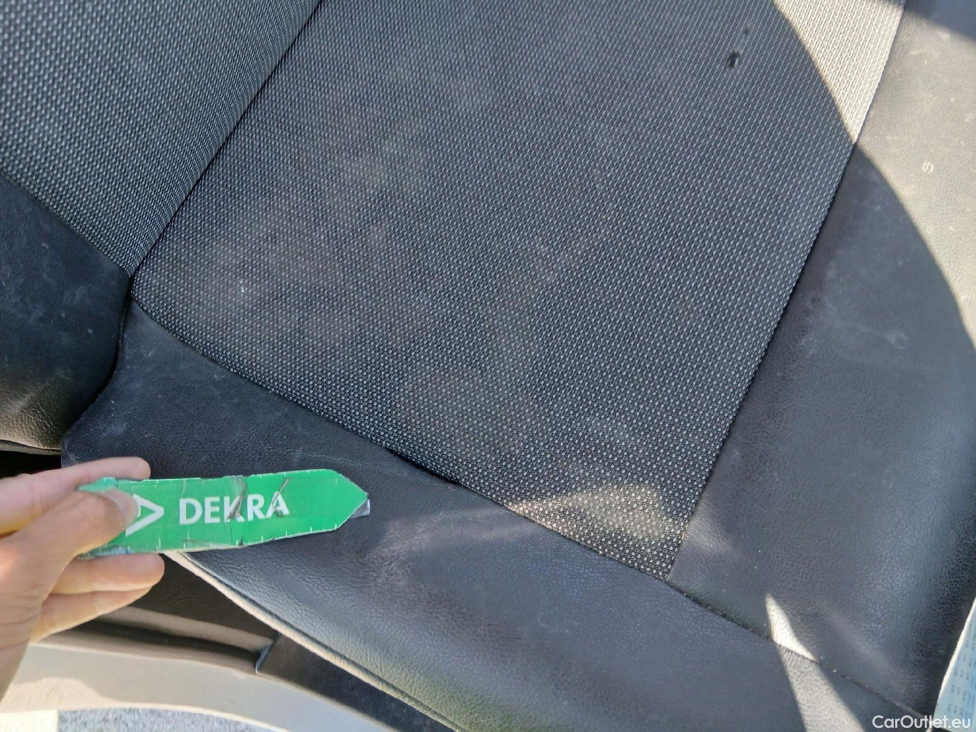  Peugeot  Expert PEUGEOT  / 2016 / 4P / furgón Furg.Premium BlueHDi 90KW (120) Standard #42