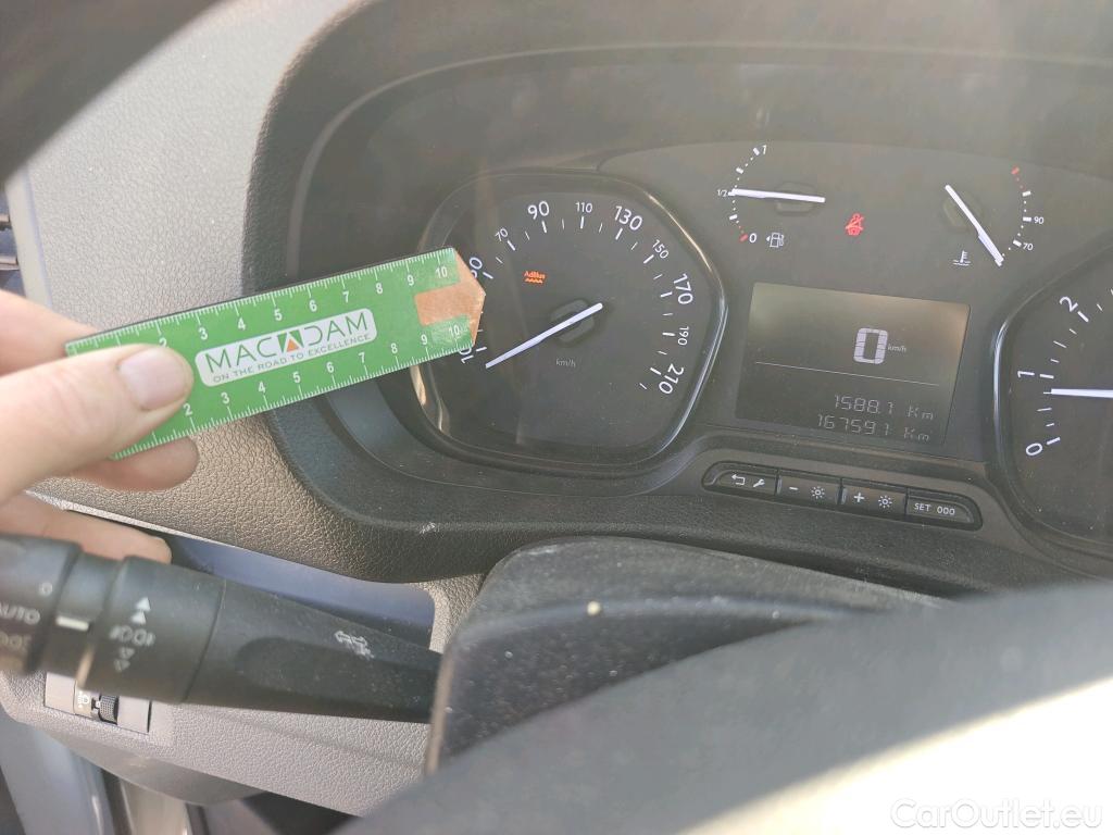  Peugeot  Expert PEUGEOT  / 2016 / 4P / furgón Furgón Premium 1.5 BlueHDi 100 Standard (AC) #48