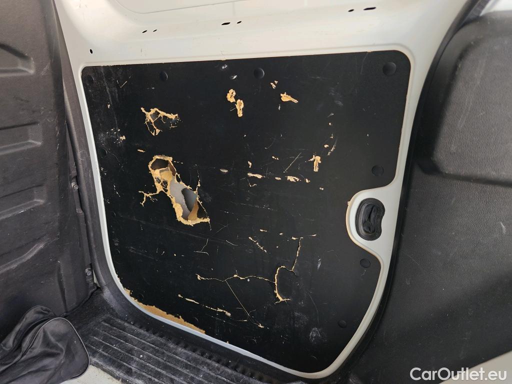  Renault  Kangoo RENAULT  Furgón/2021/4P/furgón derivado de turismo L1 1.5 Blue dCi 70kW (95CV) #10