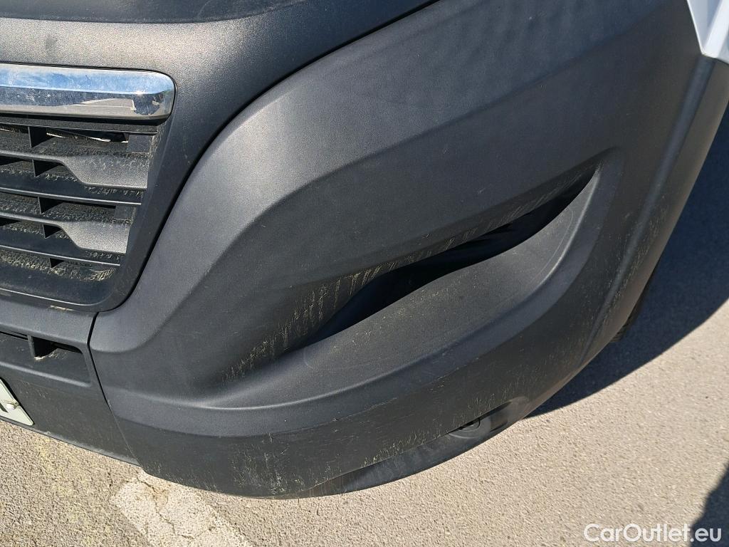  Opel  Movano OPEL  / 2021 / 4P / furgón Furgón Base L2H2 3.5T 2.2 BlueHDi 88kW #24