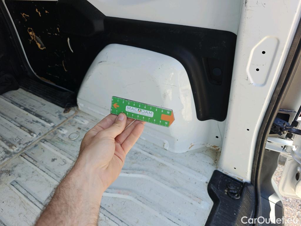  Renault  Kangoo RENAULT  Furgón/2021/4P/furgón derivado de turismo L1 1.5 Blue dCi 70kW (95CV) #19