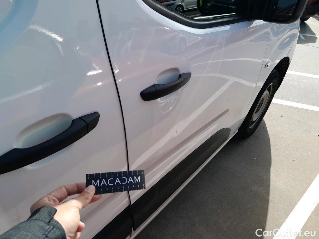  Peugeot  Partner PEUGEOT  / 2018 / 4P / furgón derivado de turismo Premium Standard 600kg BlueHDi 73kW #15