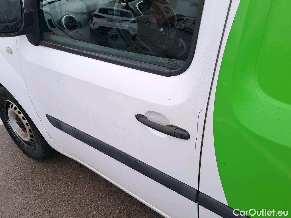  Renault  Kangoo RENAULT  Furgón/2013/3P/furgón derivado de turismo Profesional dCi 55 kW (75 CV) #17