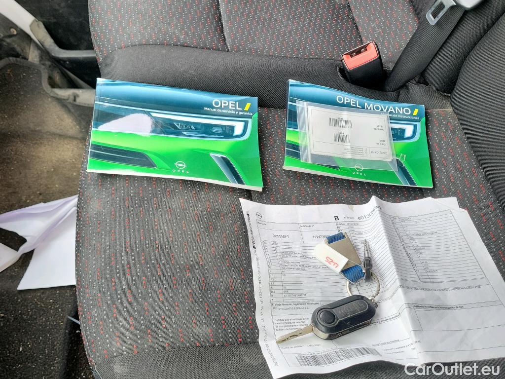  Opel  Movano OPEL  / 2021 / 4P / furgón Furgón Base L2H2 3.5T 2.2 BlueHDi 103kW #18