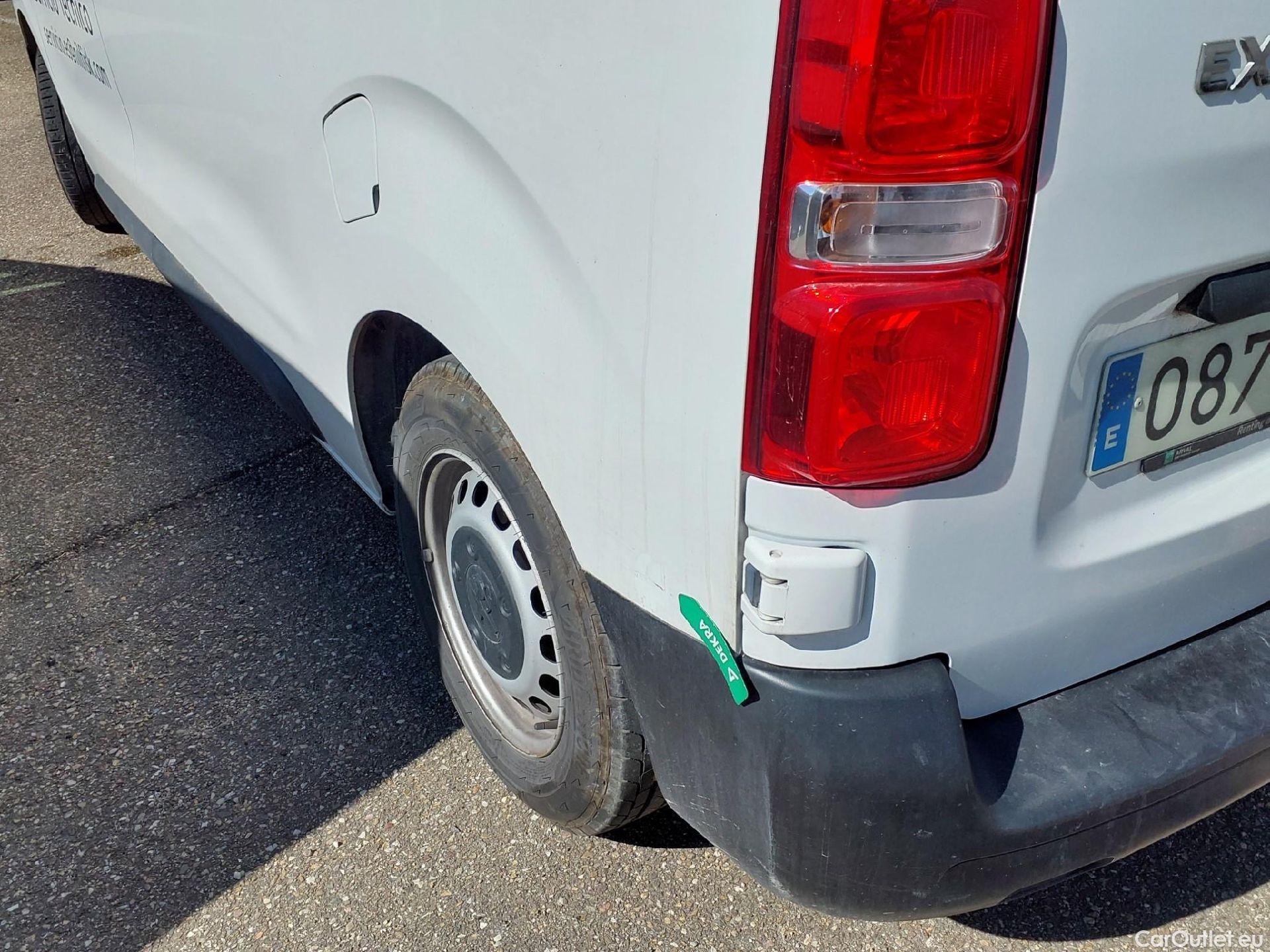  Peugeot  Expert PEUGEOT  / 2016 / 4P / furgón Furgón Premium 1.5 BlueHDi 120 Standard #10