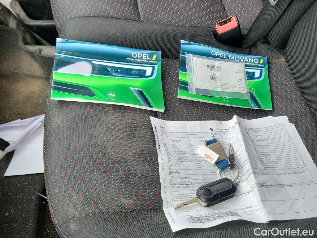  Opel  Movano OPEL  / 2021 / 4P / furgón Furgón Base L2H2 3.5T 2.2 BlueHDi 103kW #17