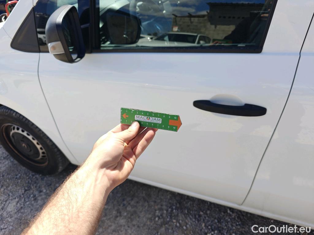  Renault  Kangoo RENAULT  Furgón/2021/4P/furgón derivado de turismo L1 1.5 Blue dCi 70kW (95CV) #23