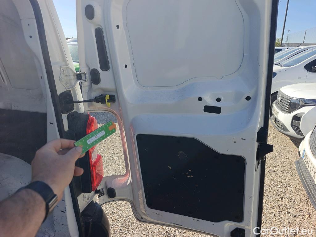 Peugeot  Expert PEUGEOT  / 2016 / 4P / furgón Furgón Premium 1.5 BlueHDi 100 Standard (AC) #10