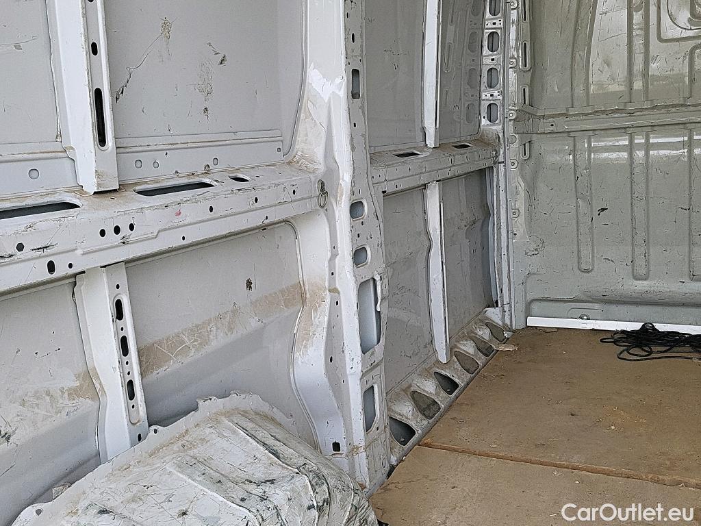  Opel  Movano OPEL  / 2021 / 4P / furgón Furgón Base L2H2 3.5T 2.2 BlueHDi 103kW #5