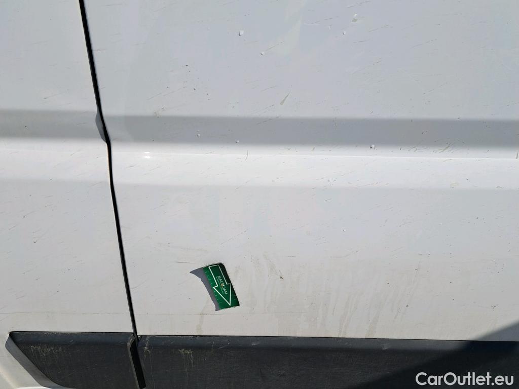  Opel  Movano OPEL  / 2021 / 4P / furgón Furgón Base L2H2 3.5T 2.2 BlueHDi 88kW #16