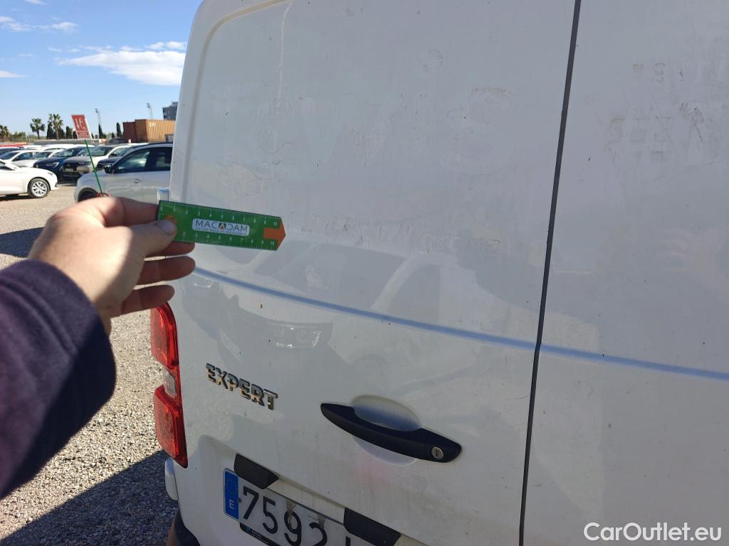  Peugeot  Expert PEUGEOT  / 2016 / 4P / furgón Furgón Premium 1.5 BlueHDi 100 Standard (AC) #14