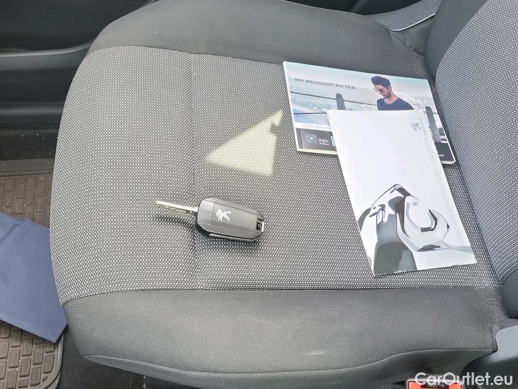 Peugeot  RIFTER PEUGEOT  / 2018 / 4P / combi Active Standard BlueHDi 73kW (IND) (CX2) #3