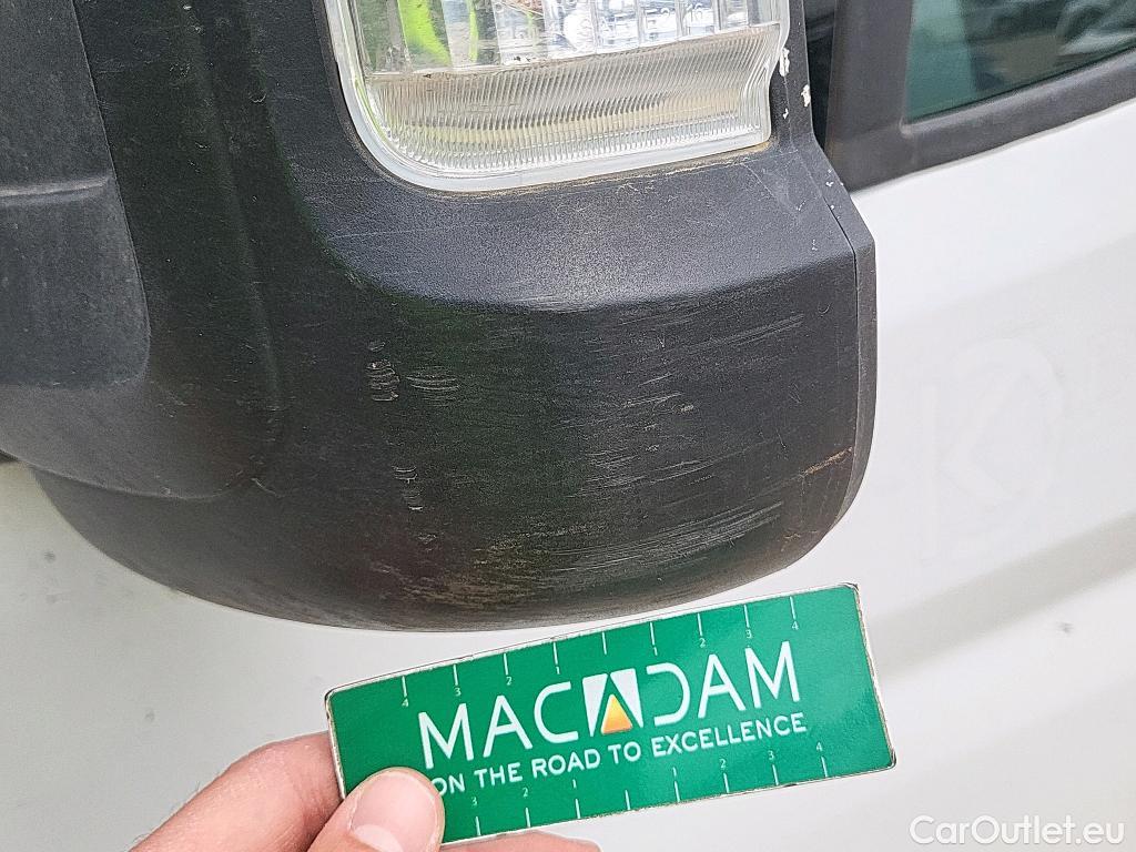  Opel  Movano OPEL  / 2021 / 4P / furgón Furgón Base L2H2 3.5T 2.2 BlueHDi 103kW #52