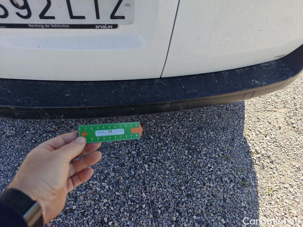  Peugeot  Expert PEUGEOT  / 2016 / 4P / furgón Furgón Premium 1.5 BlueHDi 100 Standard (AC) #34