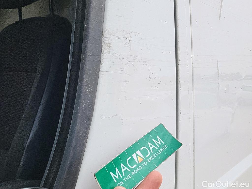  Opel  Movano OPEL  / 2021 / 4P / furgón Furgón Base L2H2 3.5T 2.2 BlueHDi 103kW #33