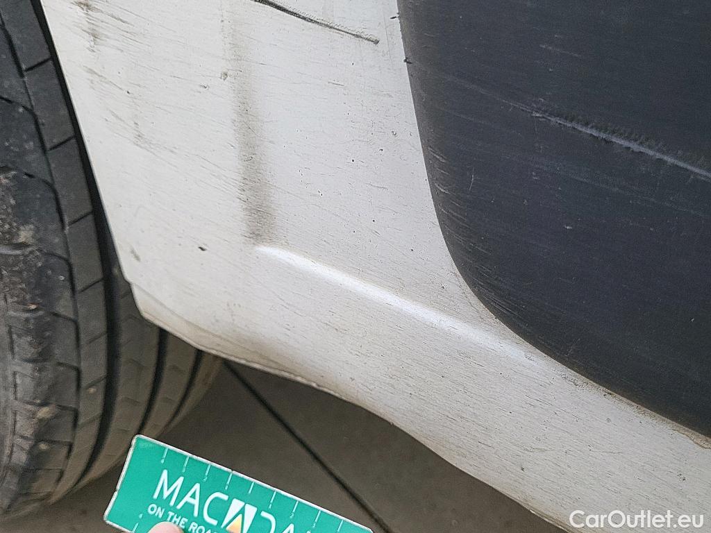  Opel  Movano OPEL  / 2021 / 4P / furgón Furgón Base L2H2 3.5T 2.2 BlueHDi 103kW #31