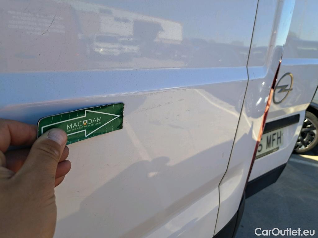  Opel  Movano OPEL  / 2021 / 4P / furgón Furgón Base L2H2 3.5T 2.2 BlueHDi 88kW #4