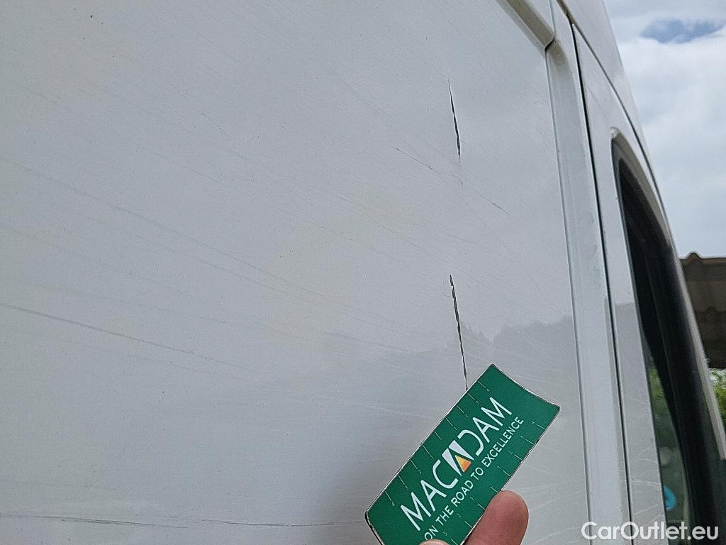  Opel  Movano OPEL  / 2021 / 4P / furgón Furgón Base L2H2 3.5T 2.2 BlueHDi 103kW #23