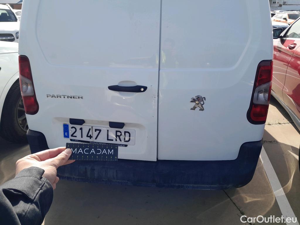  Peugeot  Partner PEUGEOT  / 2018 / 4P / furgón derivado de turismo Premium Standard 600kg BlueHDi 73kW #7