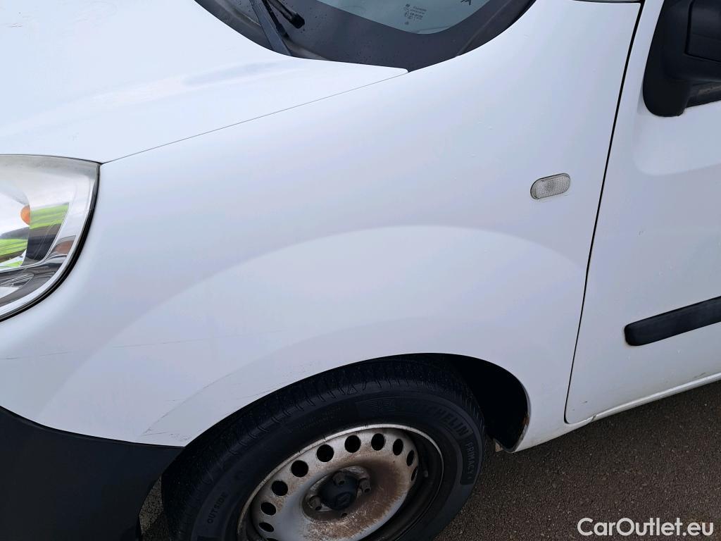  Renault  Kangoo RENAULT  Furgón/2013/3P/furgón derivado de turismo Profesional dCi 55 kW (75 CV) #23