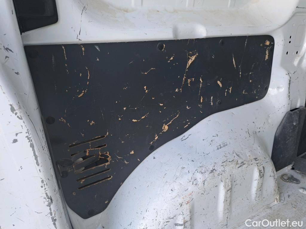  Peugeot  Expert  Furgón Premium Standard 1.5 100CV MT6 #40