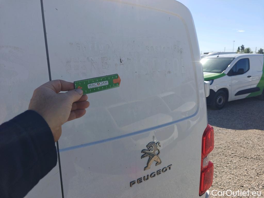  Peugeot  Expert PEUGEOT  / 2016 / 4P / furgón Furgón Premium 1.5 BlueHDi 100 Standard (AC) #17