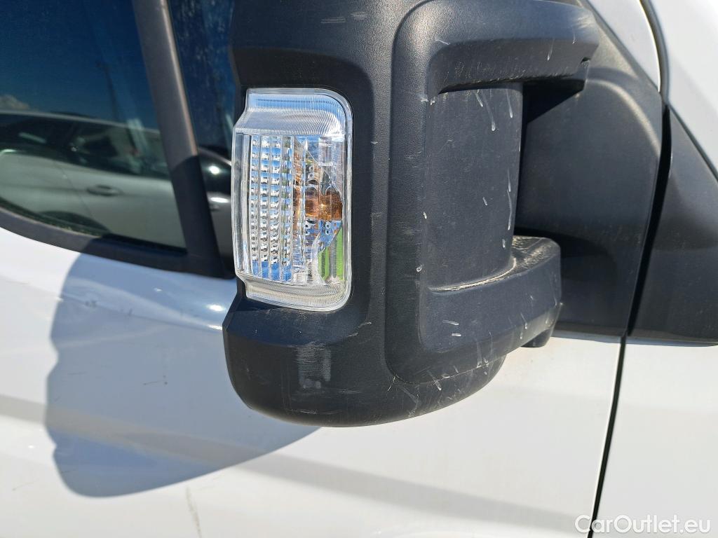  Opel  Movano OPEL  / 2021 / 4P / furgón Furgón Base L2H2 3.5T 2.2 BlueHDi 88kW #34