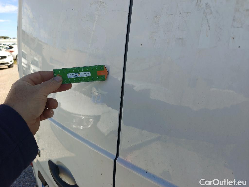  Peugeot  Expert PEUGEOT  / 2016 / 4P / furgón Furgón Premium 1.5 BlueHDi 100 Standard (AC) #15