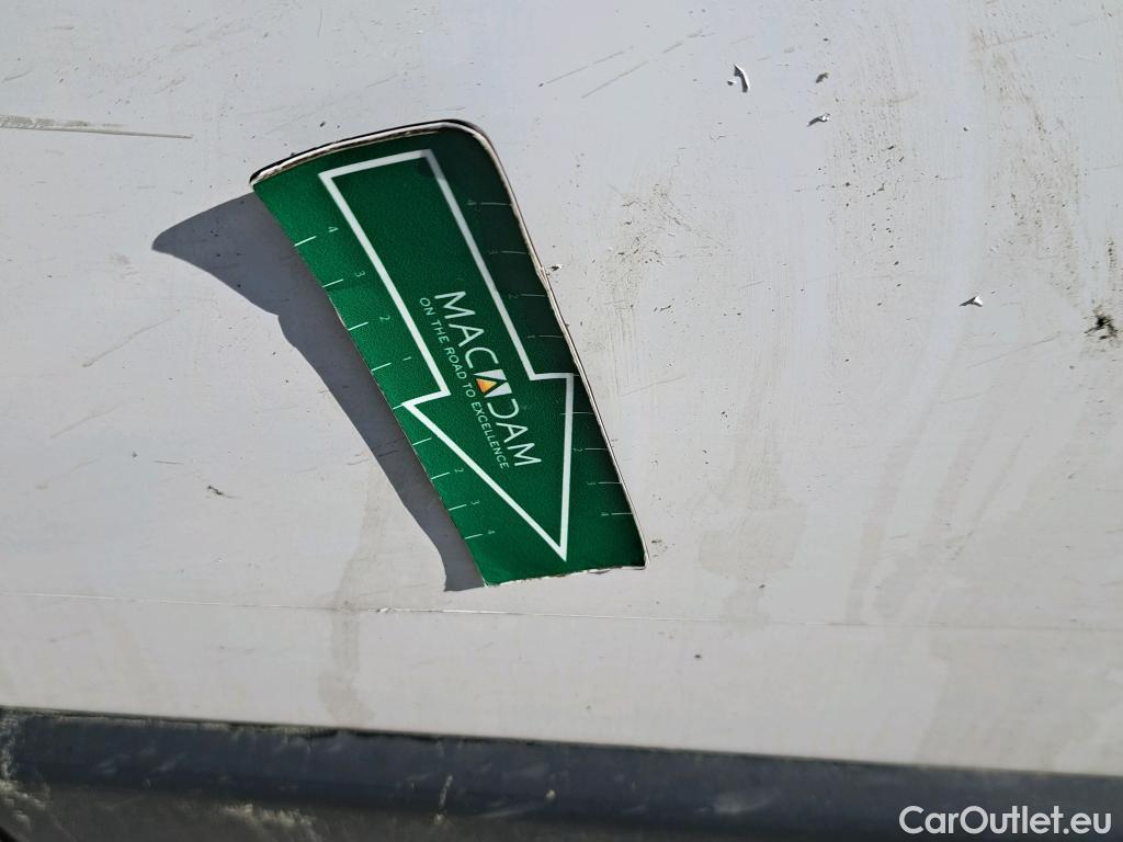  Opel  Movano OPEL  / 2021 / 4P / furgón Furgón Base L2H2 3.5T 2.2 BlueHDi 88kW #17