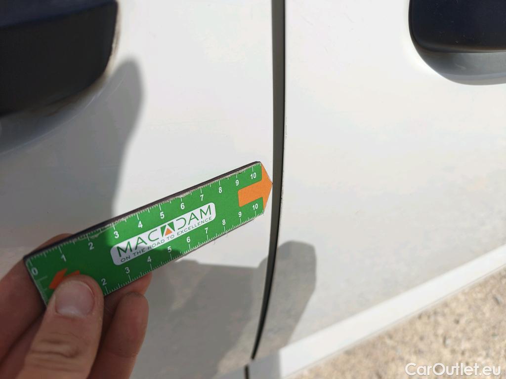  Volkswagen  Caddy VOLKSWAGEN  Kombi 2.0 TDI 75kW (102CV) #16