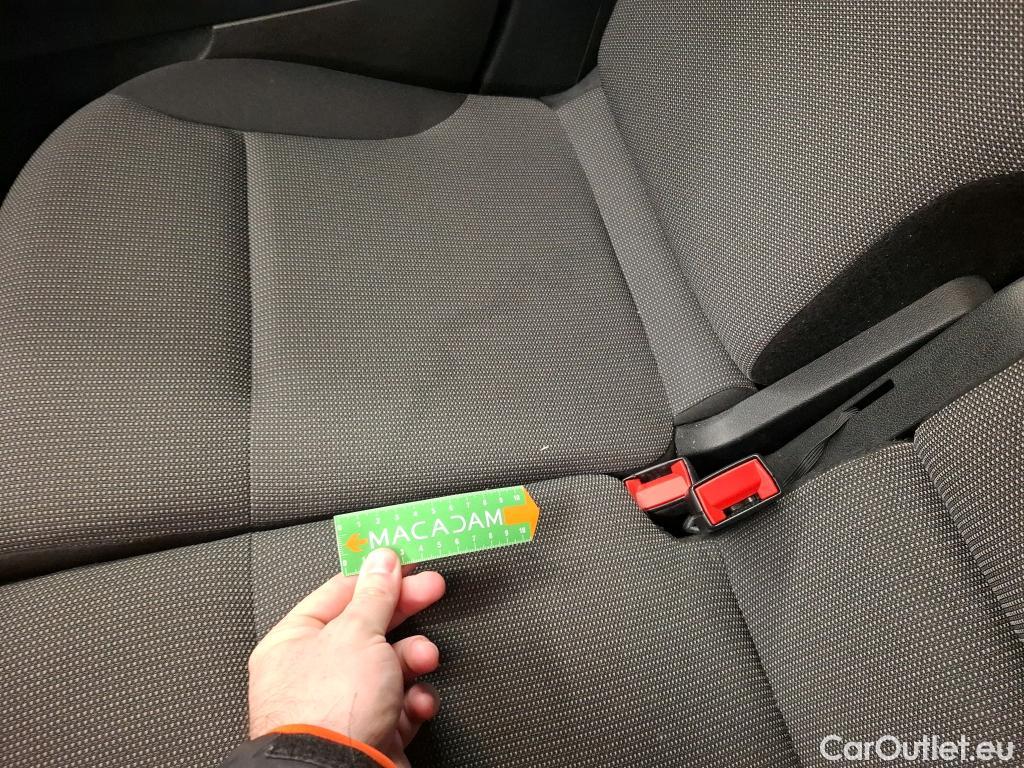  Citroen  Berlingo CITROEN  Van / 2018 / 4P / Fourgonnette Taille M 650kg BlueHDi 100 S&S BVM #14