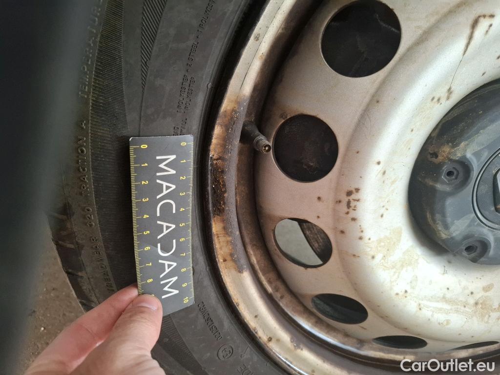  Citroen  Berlingo  Fourgon Club M 1000 1.5 BlueHDi 100CV BVM5 E6dT #25