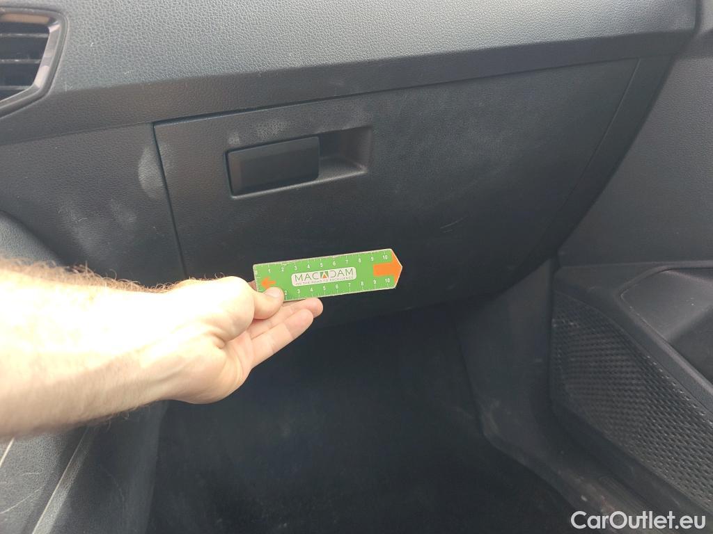  Volkswagen  Caddy VOLKSWAGEN  Kombi 2.0 TDI 75kW (102CV) #43