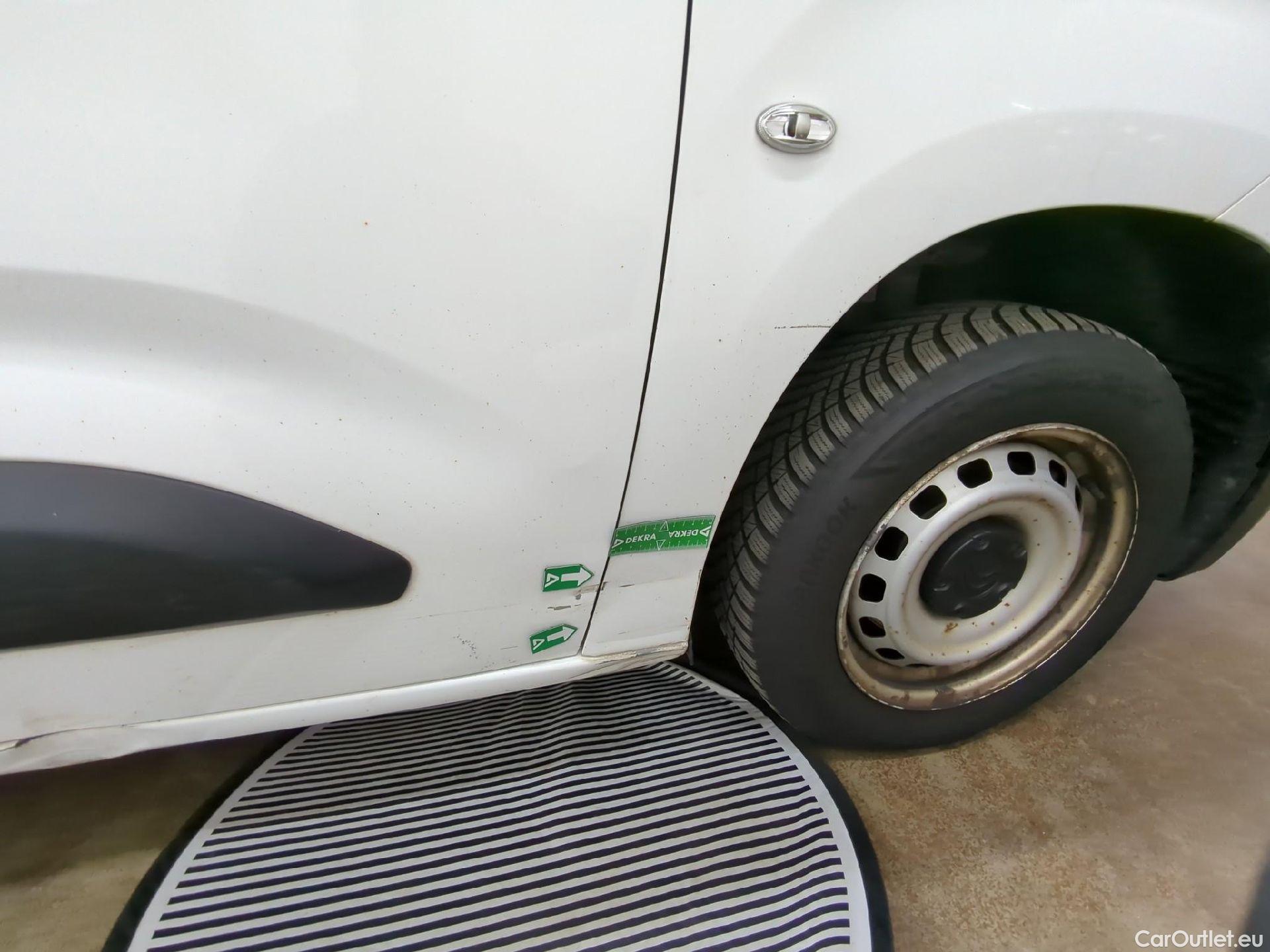  Citroen  Berlingo  Fourgon Club M 650 1.5 BlueHDi 75CV BVM5 E6dT #16