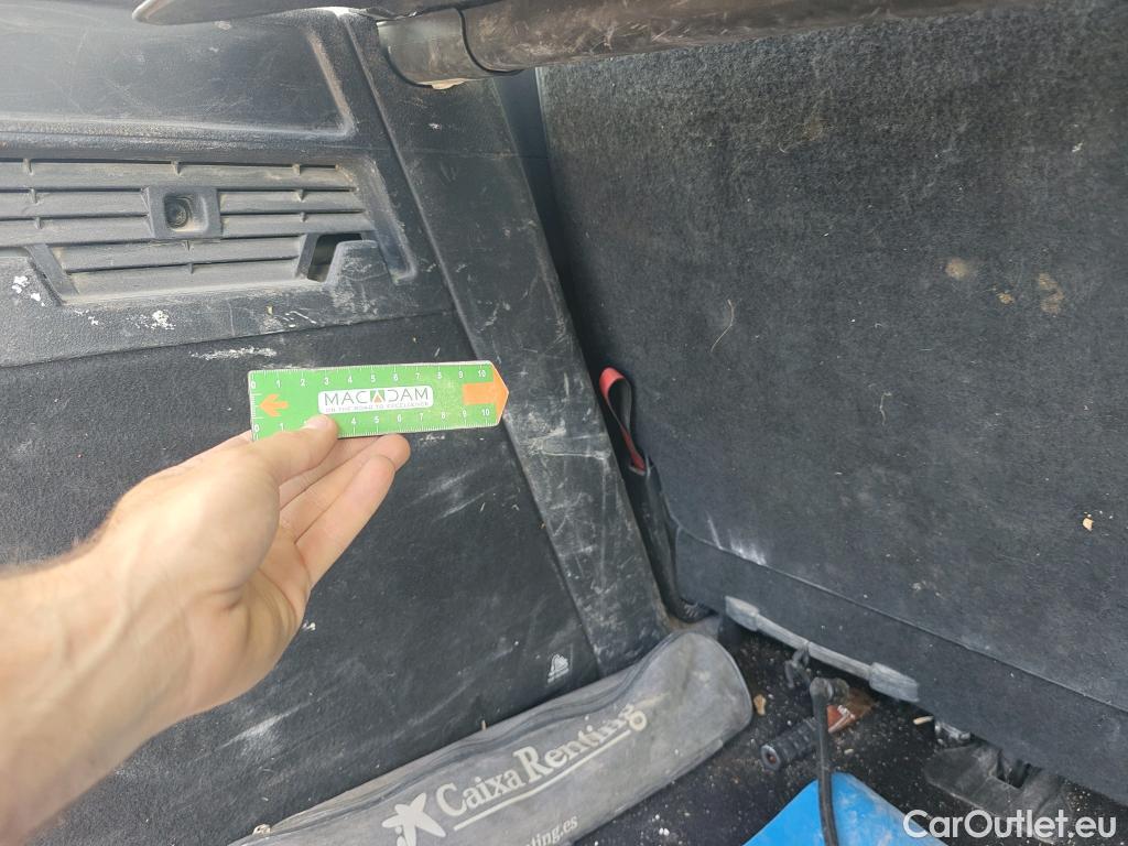  Volkswagen  Caddy VOLKSWAGEN  Kombi 2.0 TDI 75kW (102CV) #47